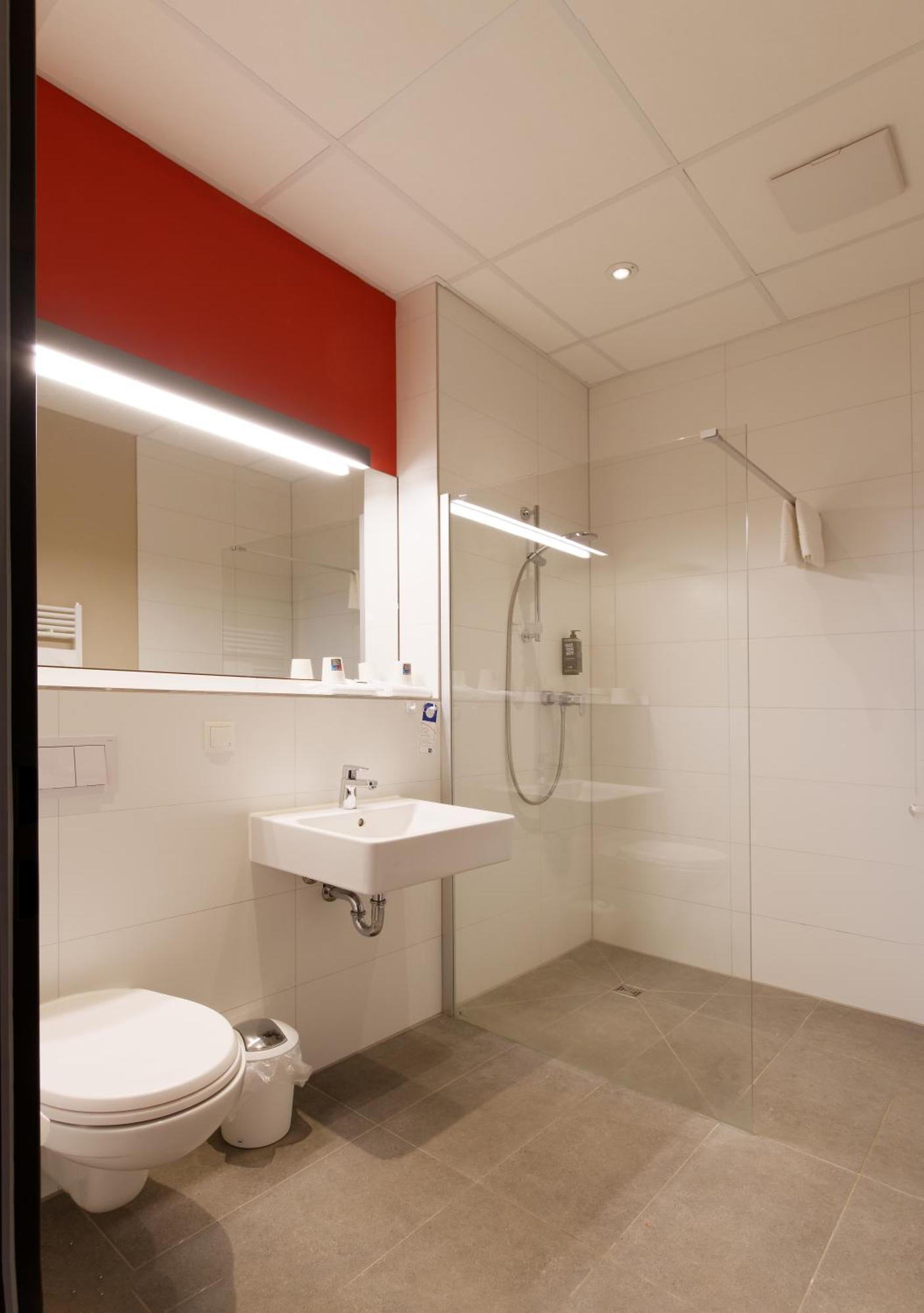 Ibis Budget Hotel Bonn Sued Кёнигсвинтер Экстерьер фото