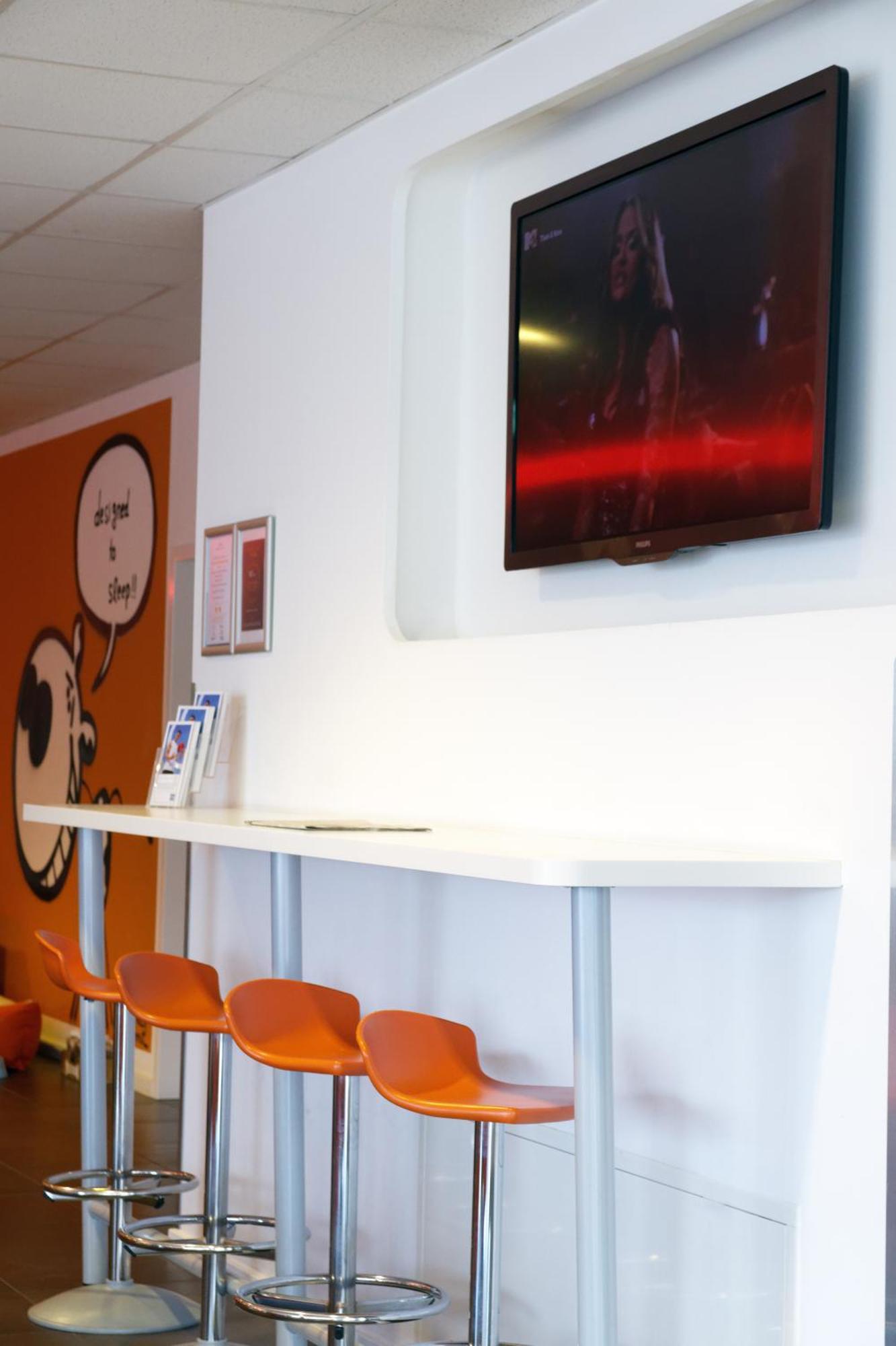 Ibis Budget Hotel Bonn Sued Кёнигсвинтер Экстерьер фото