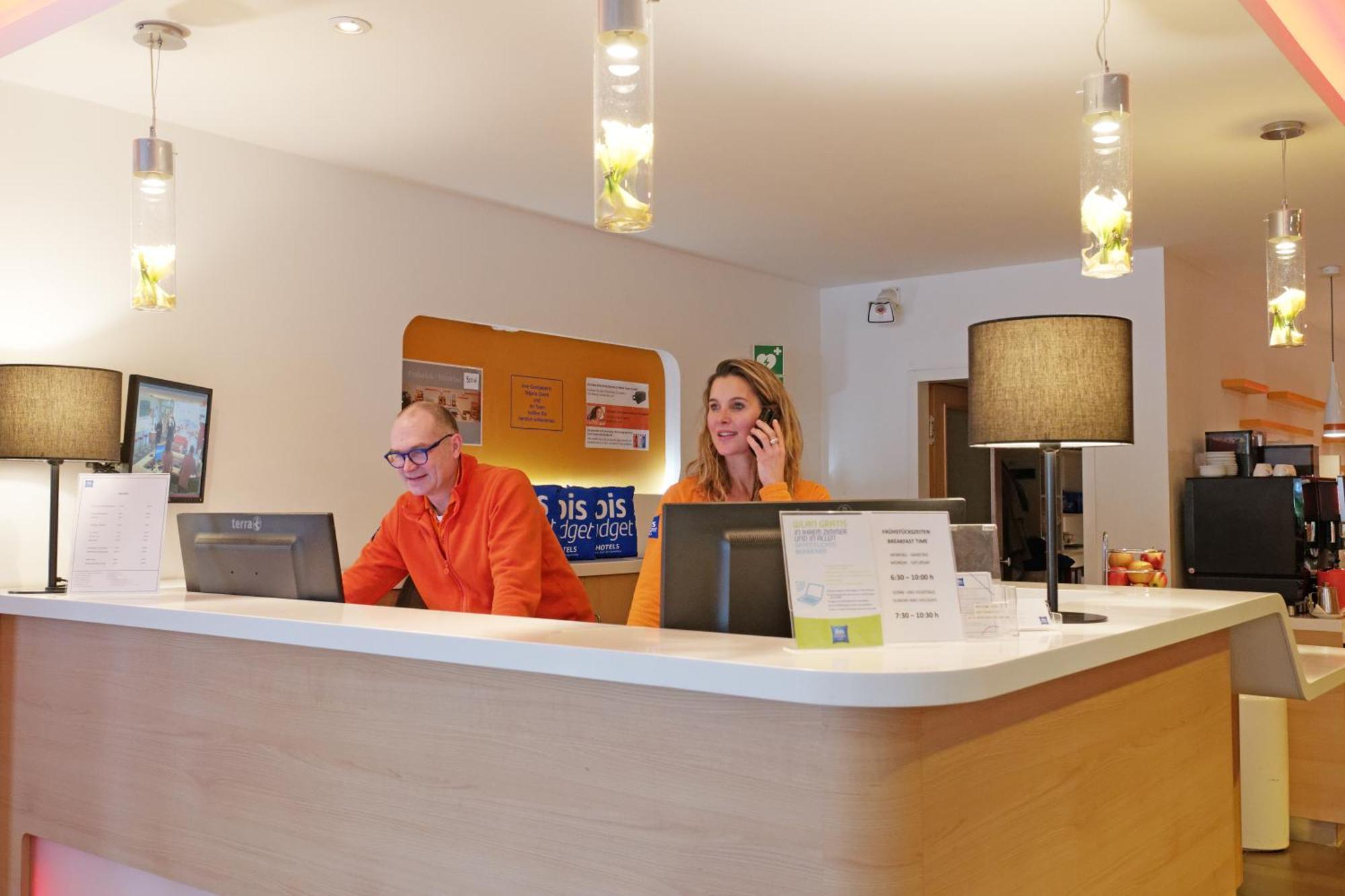 Ibis Budget Hotel Bonn Sued Кёнигсвинтер Экстерьер фото
